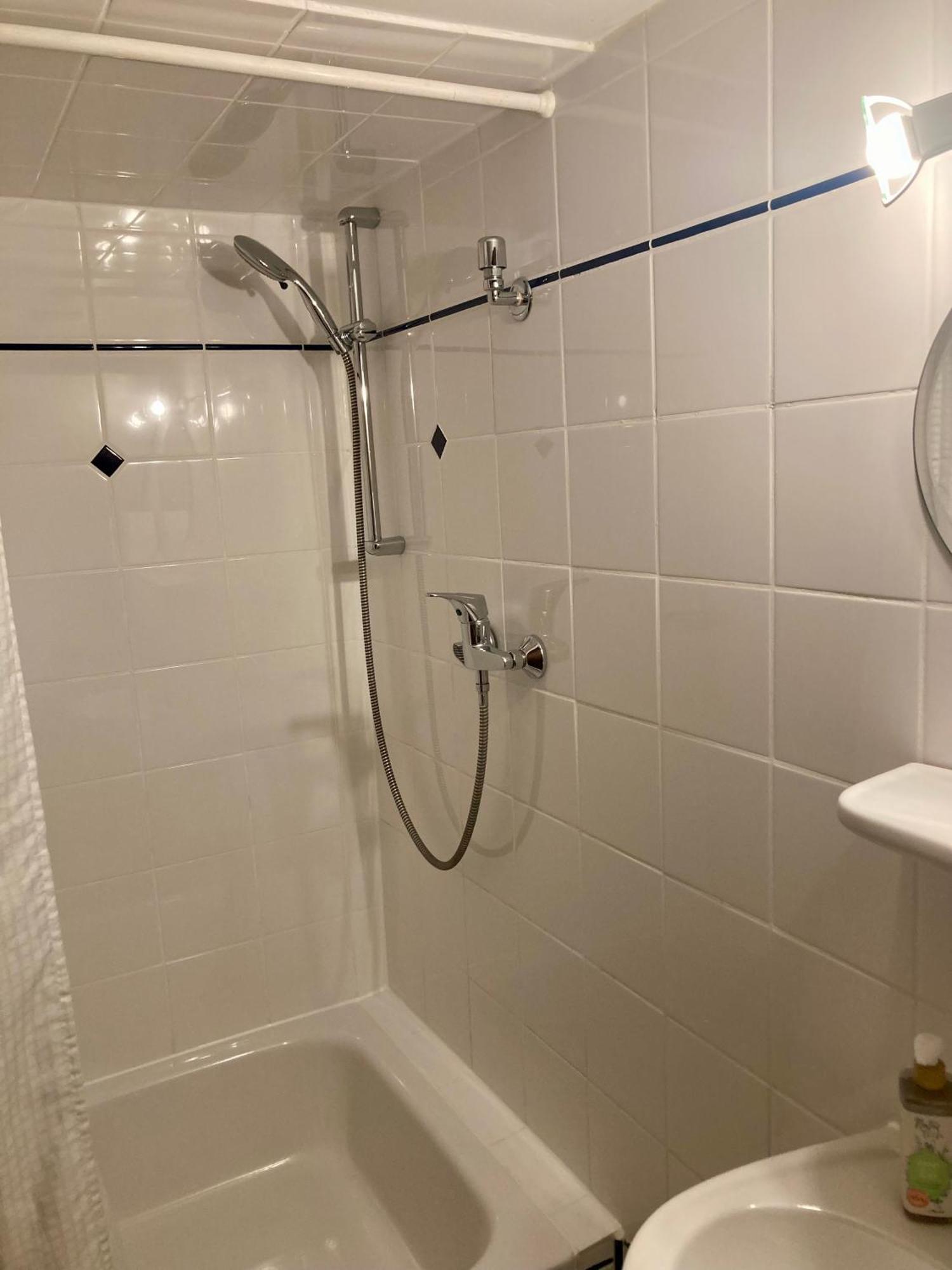 Turmstube Apartment Maring-Noviand Bagian luar foto